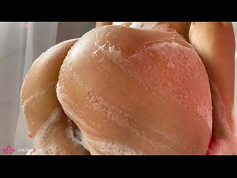 ❤️ Brünette masturbiert Muschi mit Vibrator zu intensivem Orgasmus in der Dusche ️ Just porn bei uns ❤
